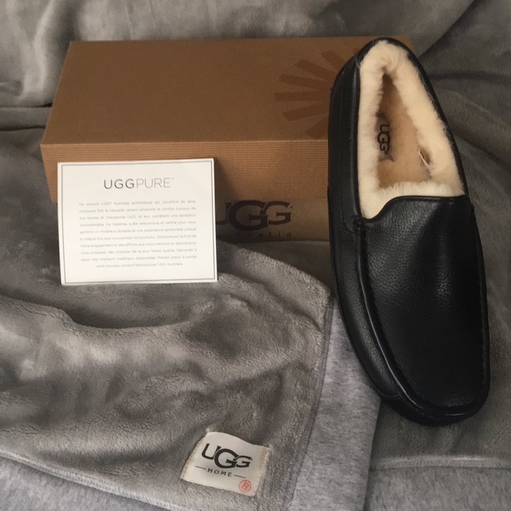 NEW UGG AUSTRALIA LEATHER ASCOT SLIPPERS